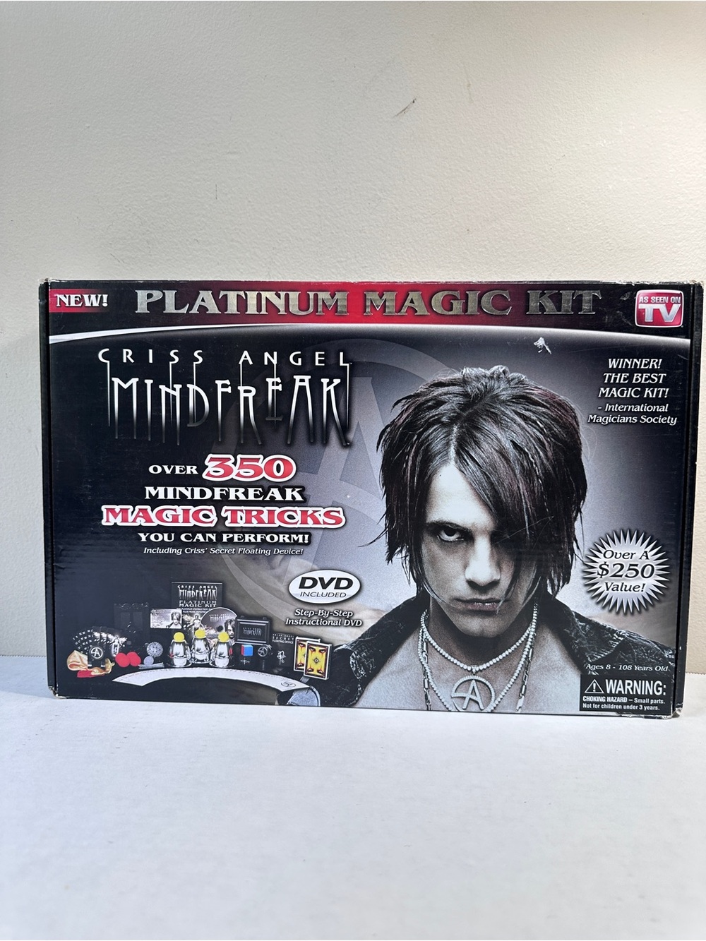 Criss Angel Mindfreak Platinum Magic Kit Over 350 Tricks DVD Illusion Set Boxed